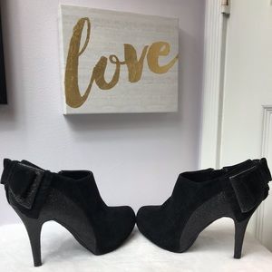 🖤BAMBOO - Black bow tie booties🖤